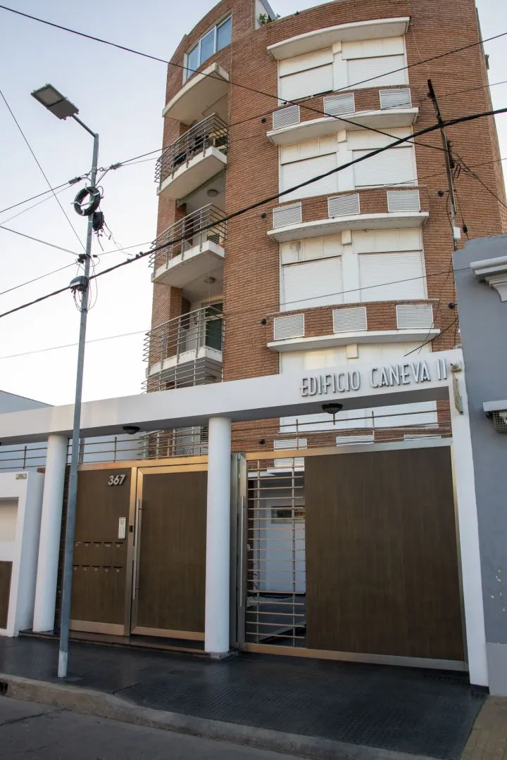 Departamento en JUAN B. JUSTO 300