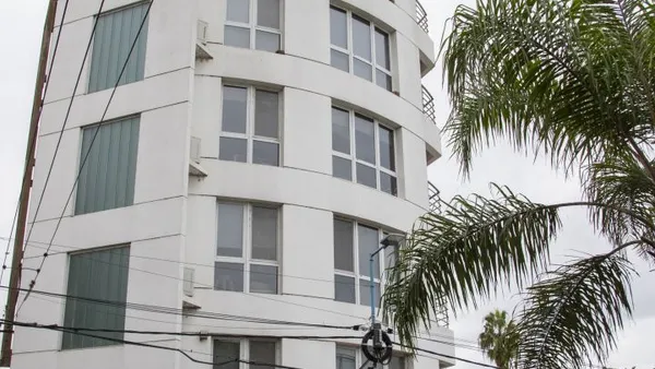 Departamento en LAVALLE 100