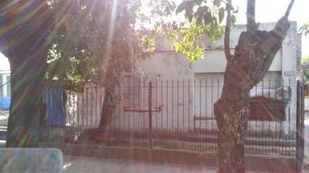 Casa en EVA DUARTE DE PE 1400