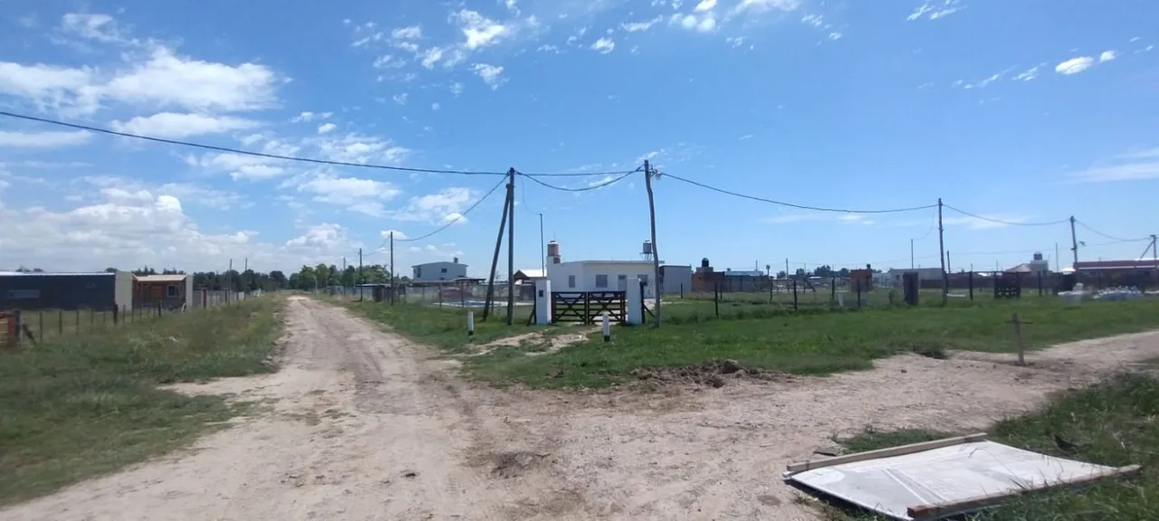 Lote en MORENO