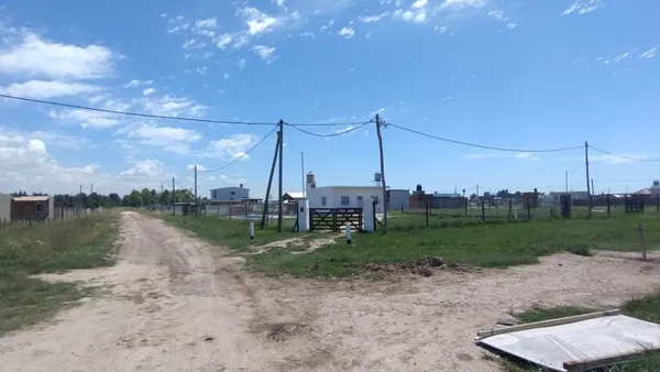 Lote en MORENO