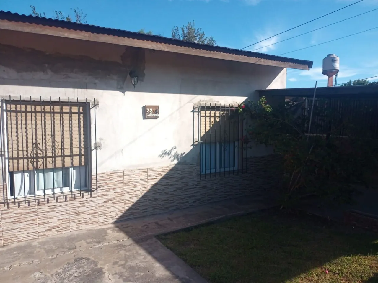 Casa en LA QUERENCIA 2200