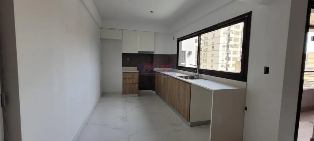 Departamento en Av. Escalada 1000