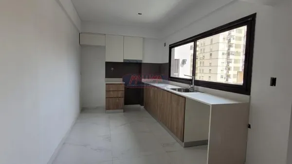 Departamento en Av. Escalada 1000