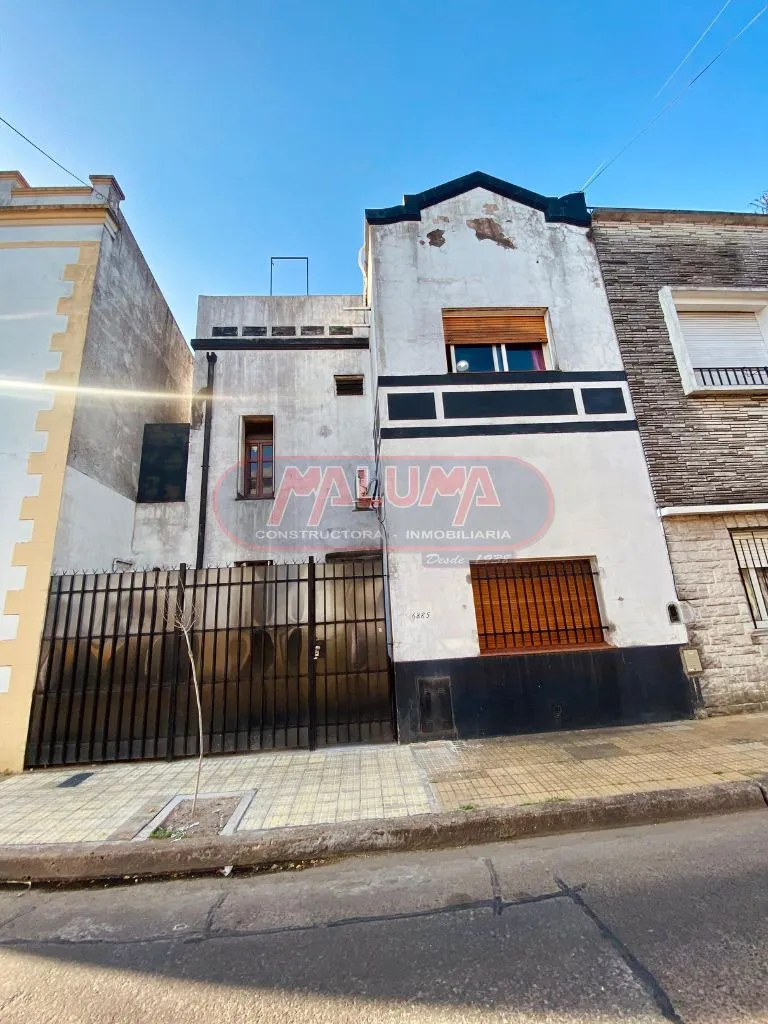 Casa en El Trebol 6800