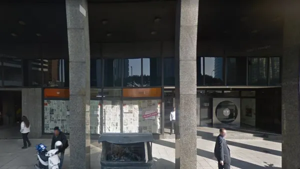 Local Comercial en Alem 1000