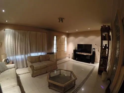 Casa en CERVANTES 1700