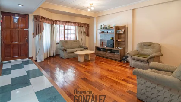 Casa en POLONIA 7100