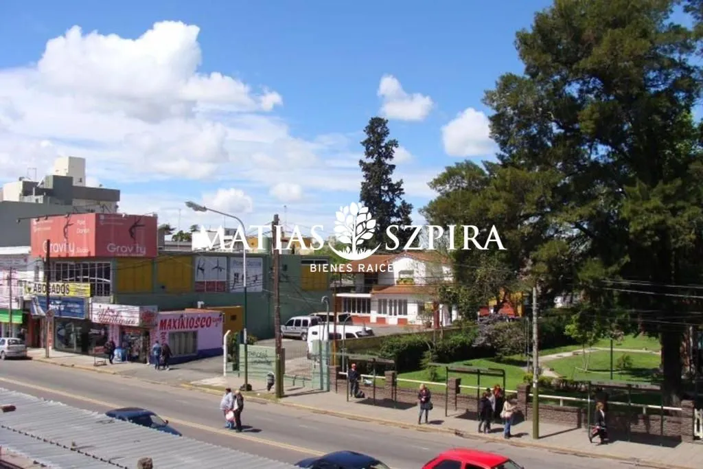 Lote en RIVADAVIA 23800