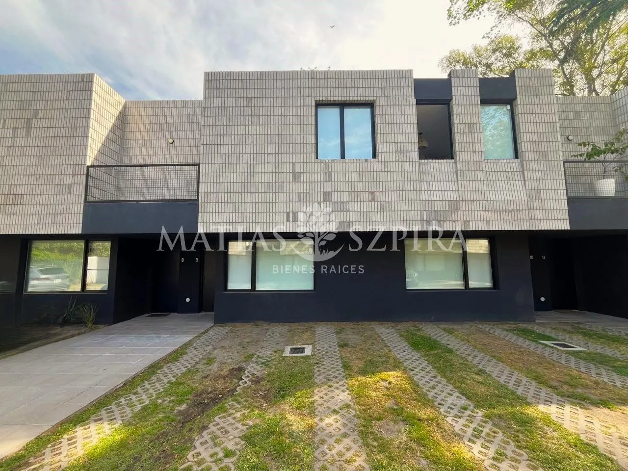 Casa en La Coyunda 2300
