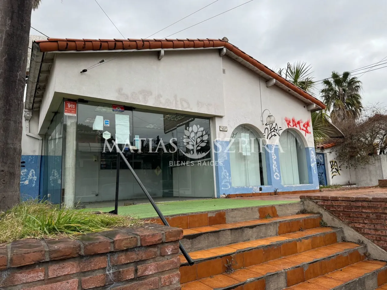 Local Comercial en Bartolome Mitre 1900