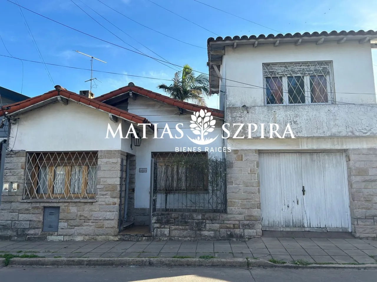 Casa en Becquer 2200