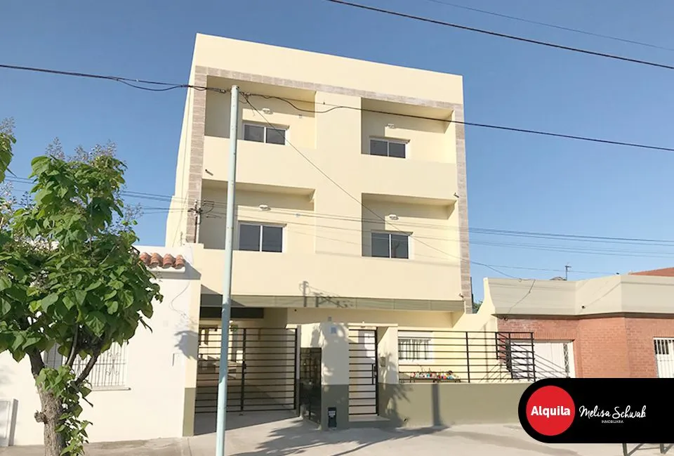 Departamento en Av. Pueyrredon 3200