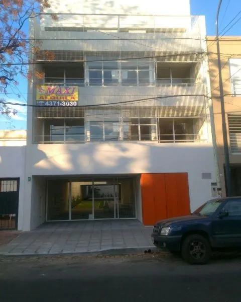 Departamento en ESPINOSA 700