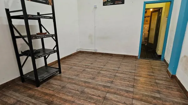Local Comercial en Montevideo 100