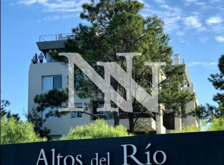 Departamento en Salomón Gornitz 3000