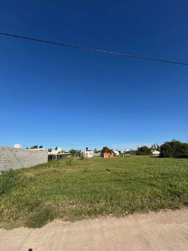 Lote en Juana Moro