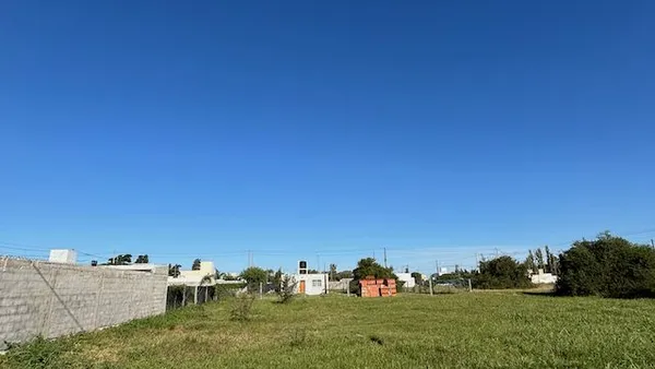 Lote en Juana Moro