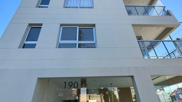 Departamento en Cabrera 100