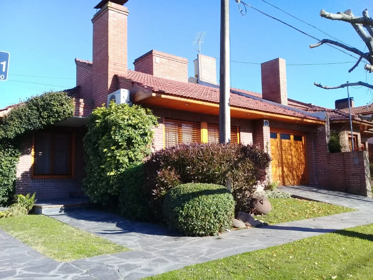 Casa en 21 esquina 38