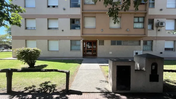 Departamento en Maipu entre 15 y
