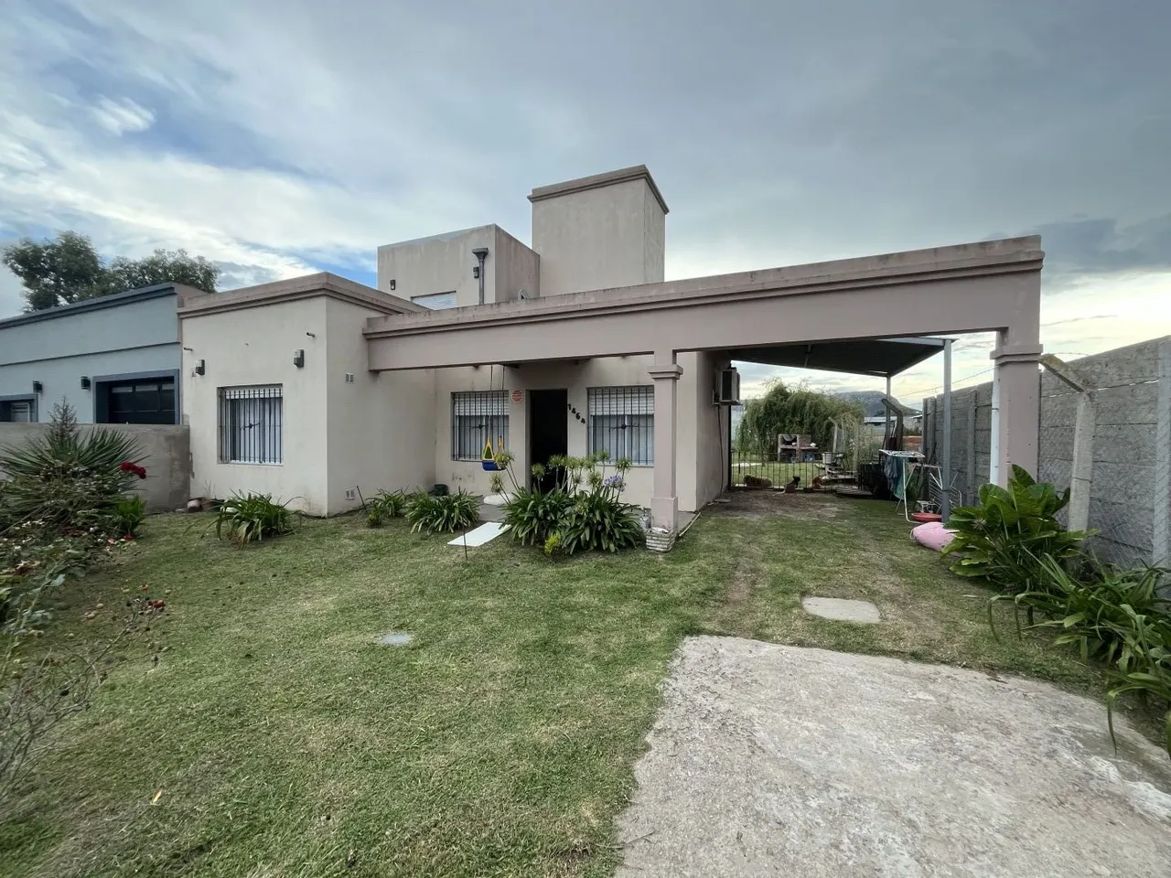 Casa en 17 entre 50 y 52