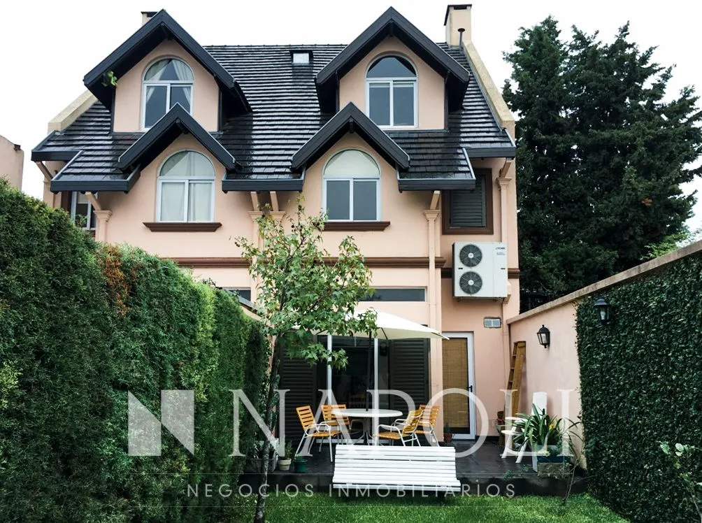 Casa en Benavidez 500