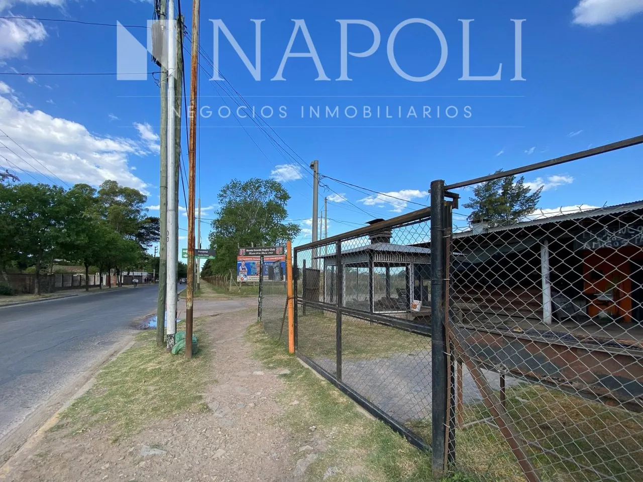 Local Comercial en Pedro Dreyer 4000