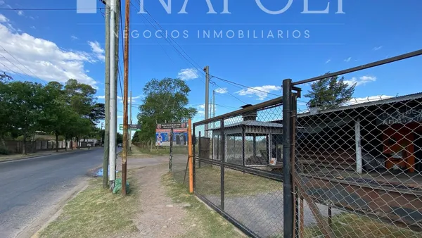 Local Comercial en Pedro Dreyer 4000