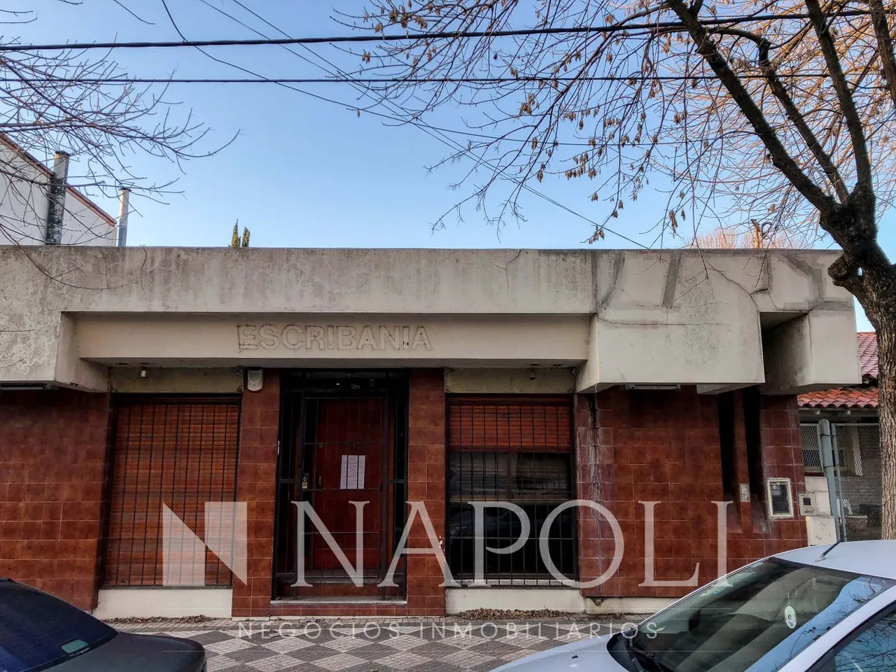 Oficina en Italiani 100