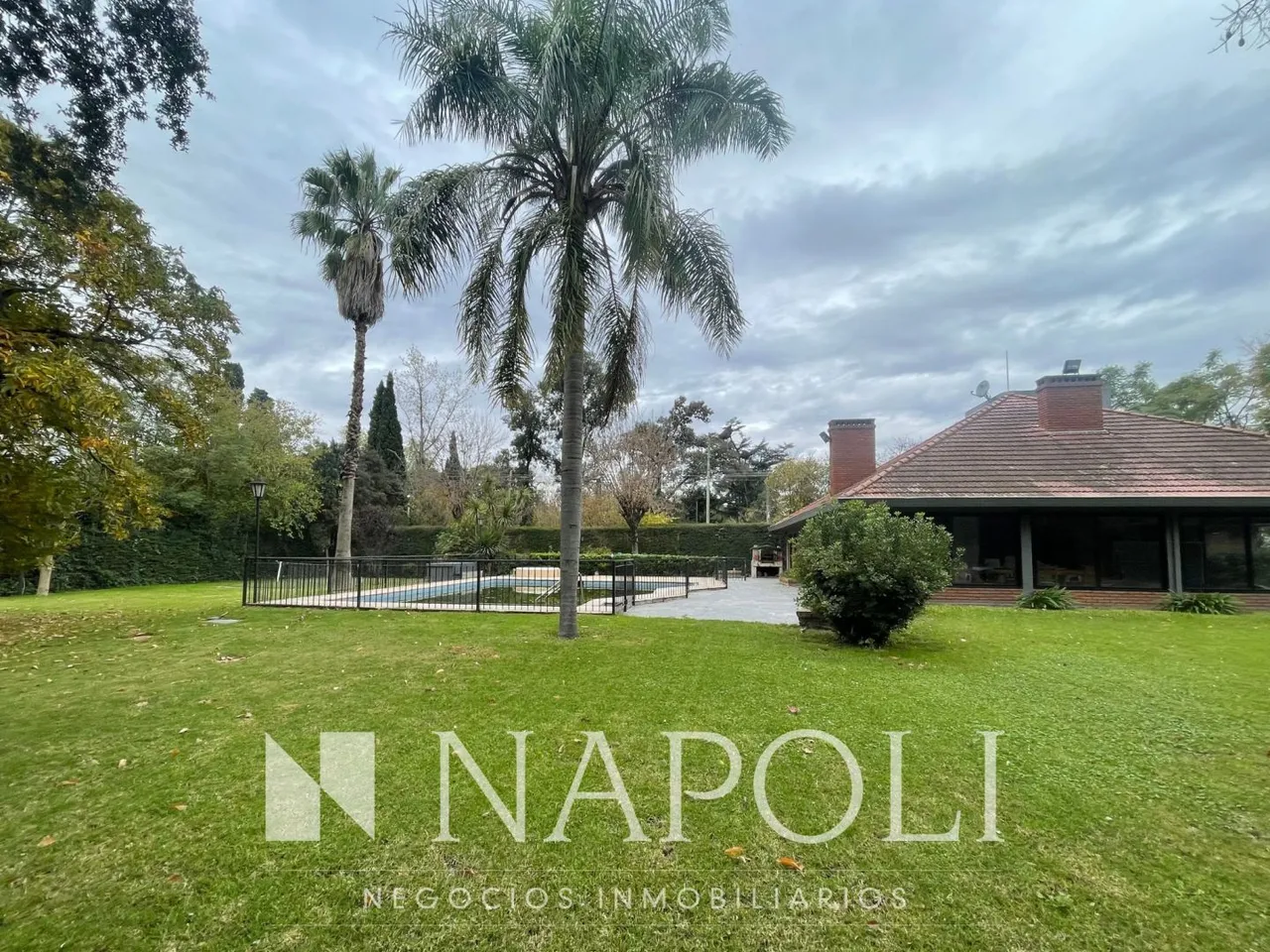Lote en Corrientes 200