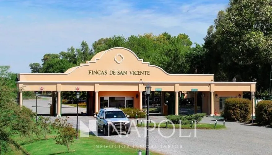 Lote en Av Juan Pablo II