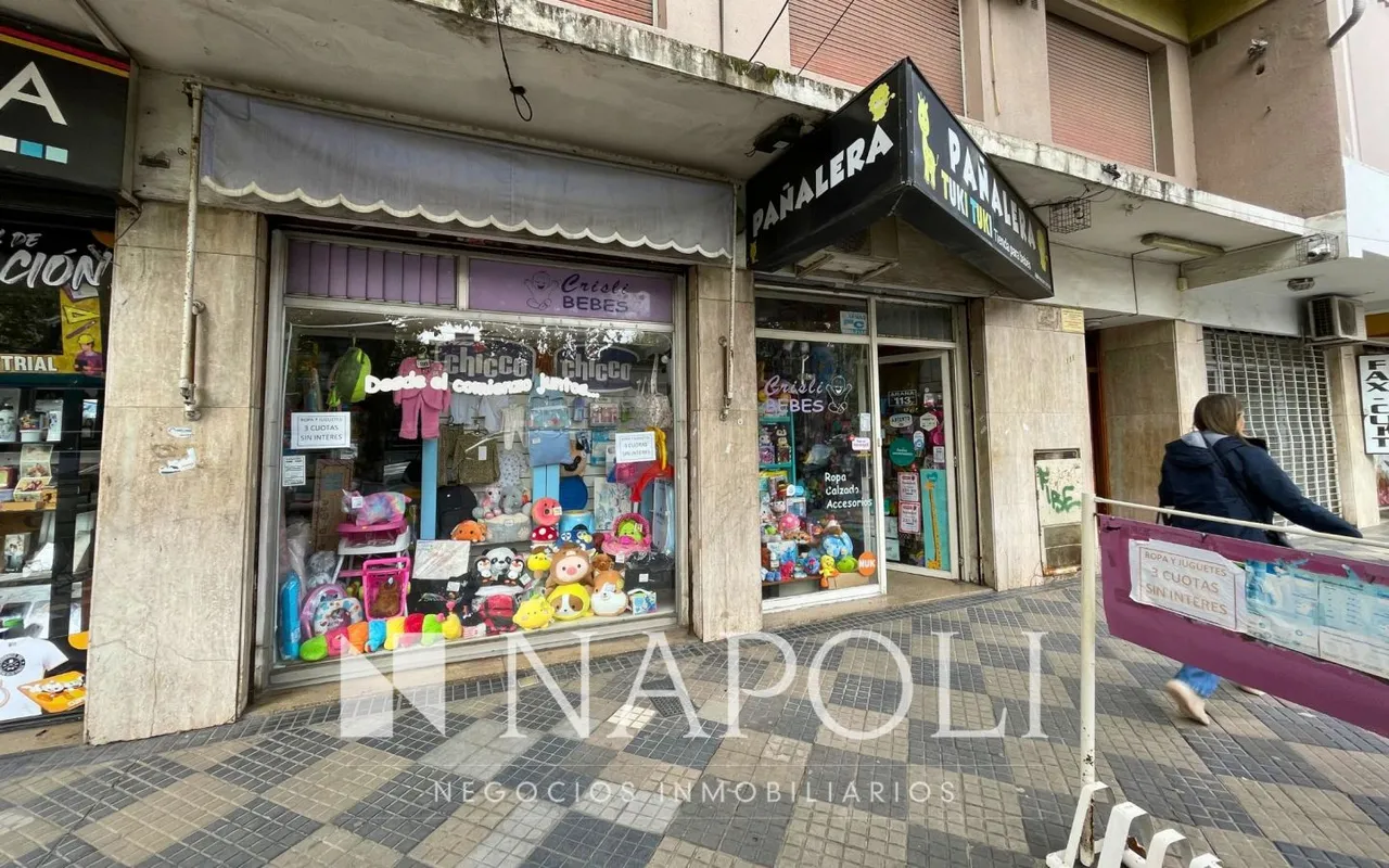Local Comercial en E. Arana 100