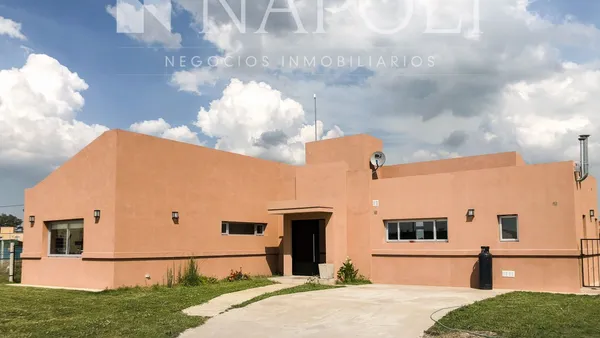 Casa en Juana de Arco 7300