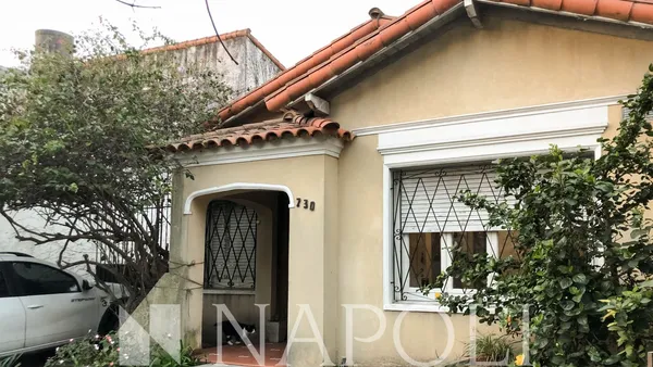 Casa en Las heras 700