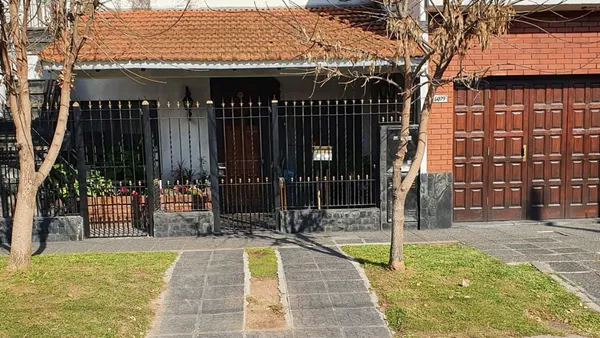 Casa en CAMPICHUELO 6000