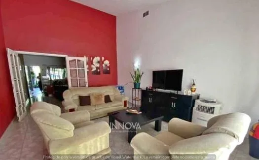 Casa en Rademacher 4400
