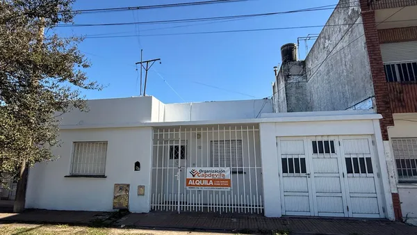 Casa en Jorge Newbery 200
