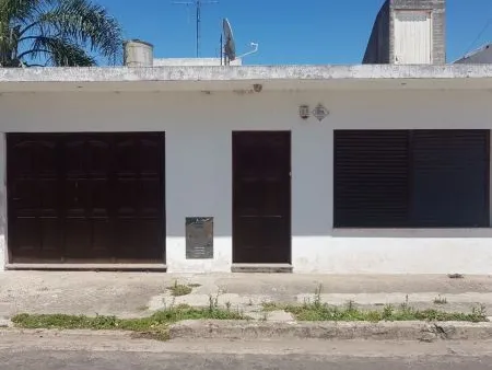 Casa en Pje Tango 1600