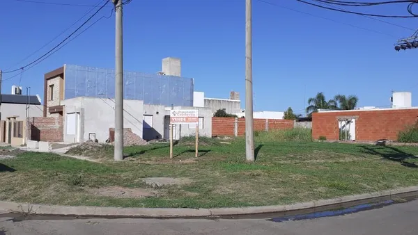 Lote en Santiago del Est 1400