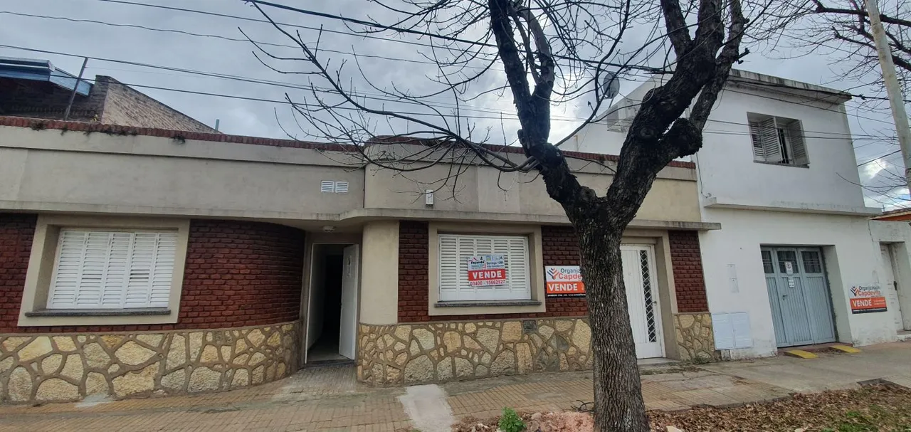 Casa en Santiago del est 300