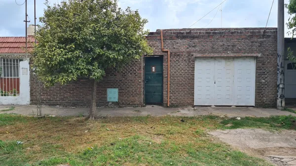 Casa en David Peña 4800