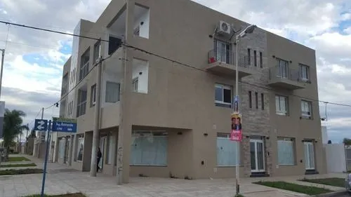 Local Comercial en Bv. Roma 1500