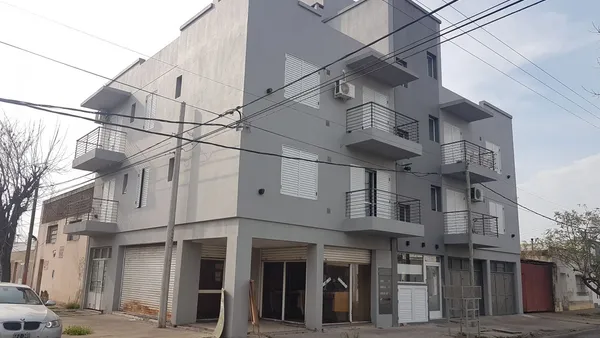 Departamento en Urquiza 800