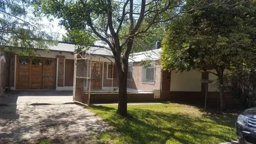 Casa en Laprida 500