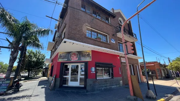 Casa en Av. del Trabajo 1000