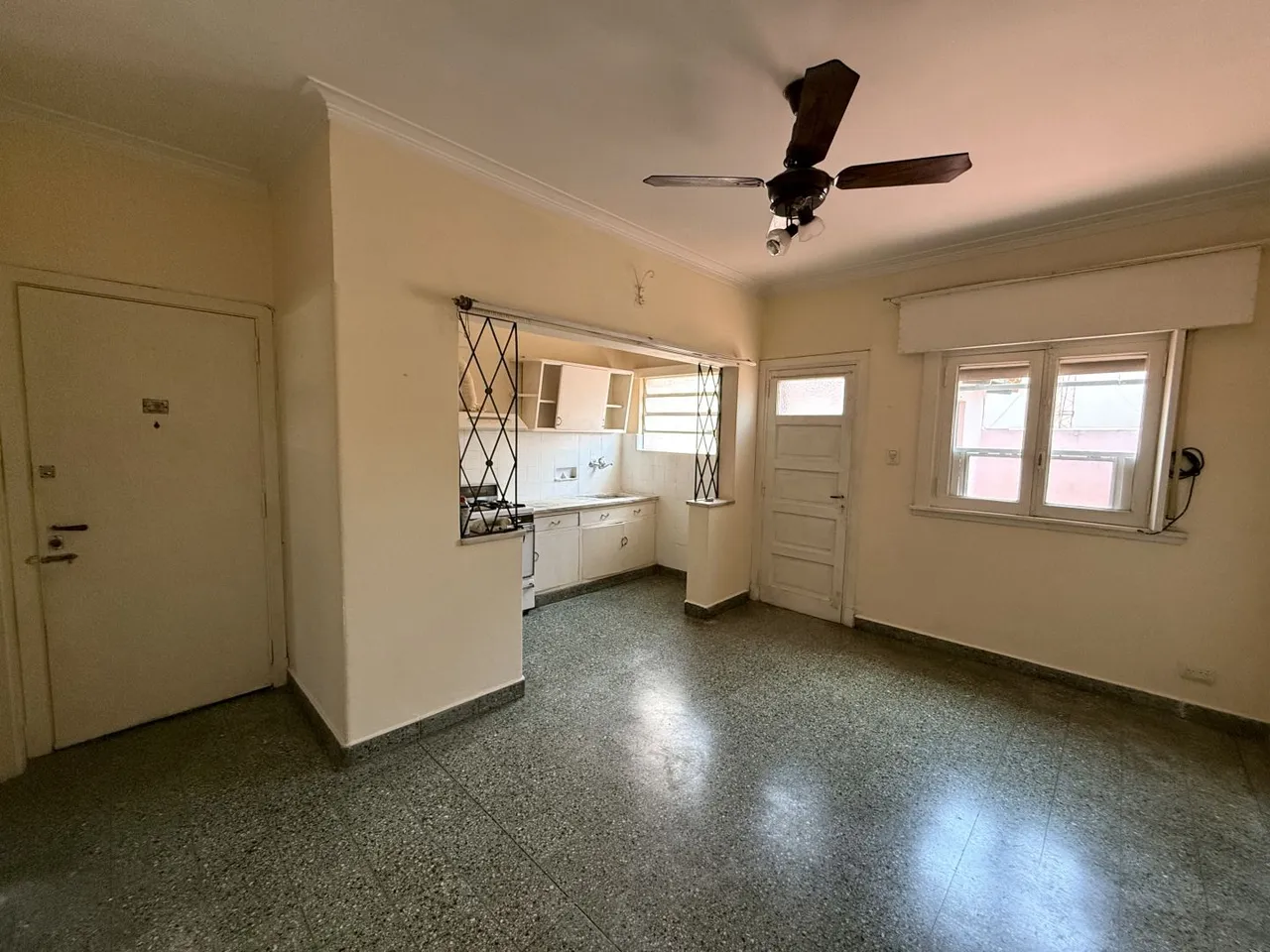 Casa en MARTIN RODRIGUEZ 1000