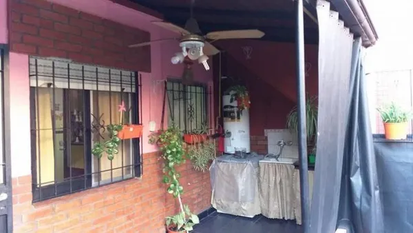 Departamento en SANTIAGO ZANELLA 2900