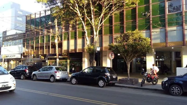 Local Comercial en AV. Urquiza 4700