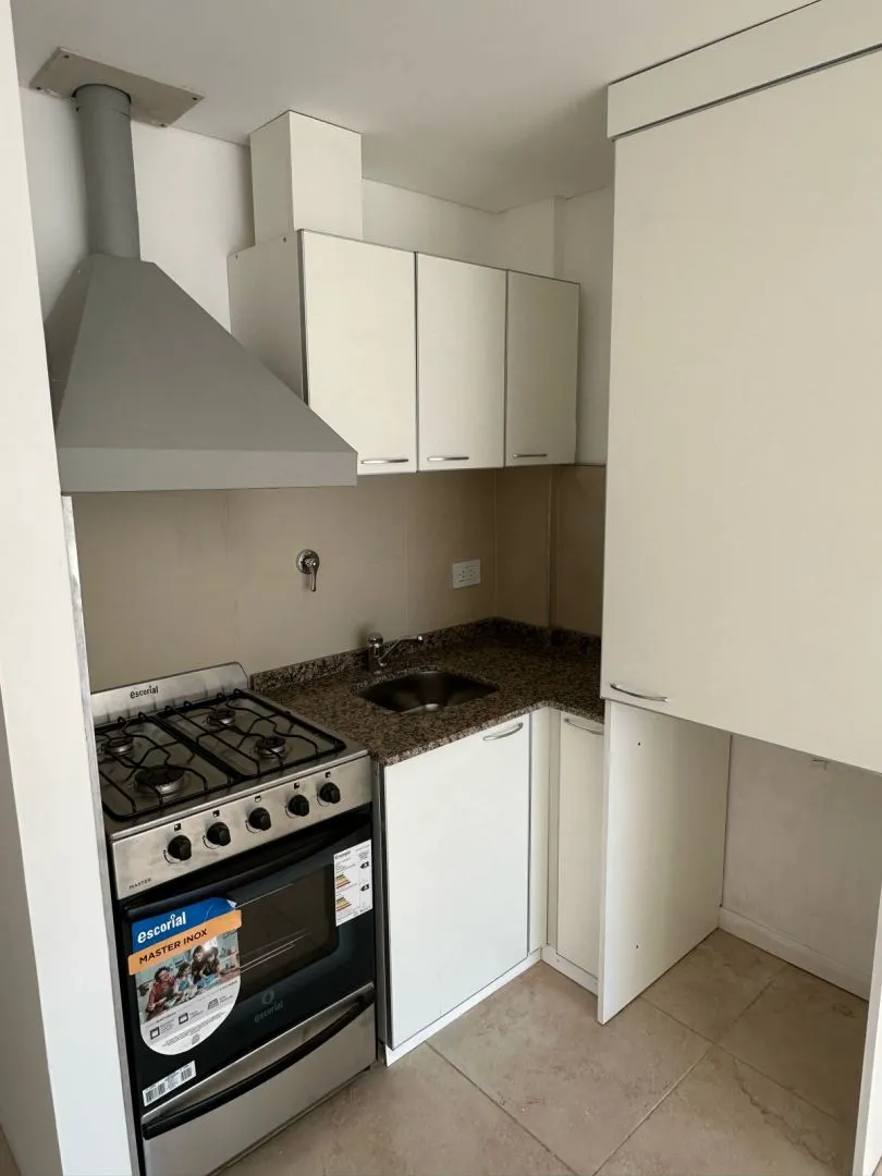 Departamento en CONSTITUCION 2700